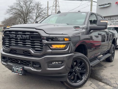 Used 2025 RAM 2500 Big Horn image 2