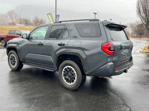 Used 2025 Toyota 4Runner TRD Off-Road image 11