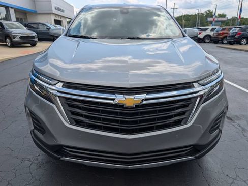 Used 2024 Chevrolet Equinox LT w/ LPO, Floor Liner Package FWD image 8