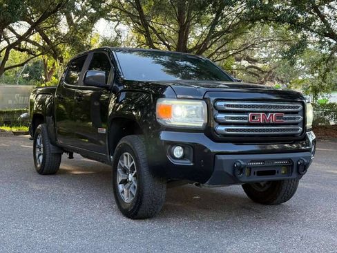 Used 2015 GMC Canyon SLE w/ All-Terrain Package RWD image 3