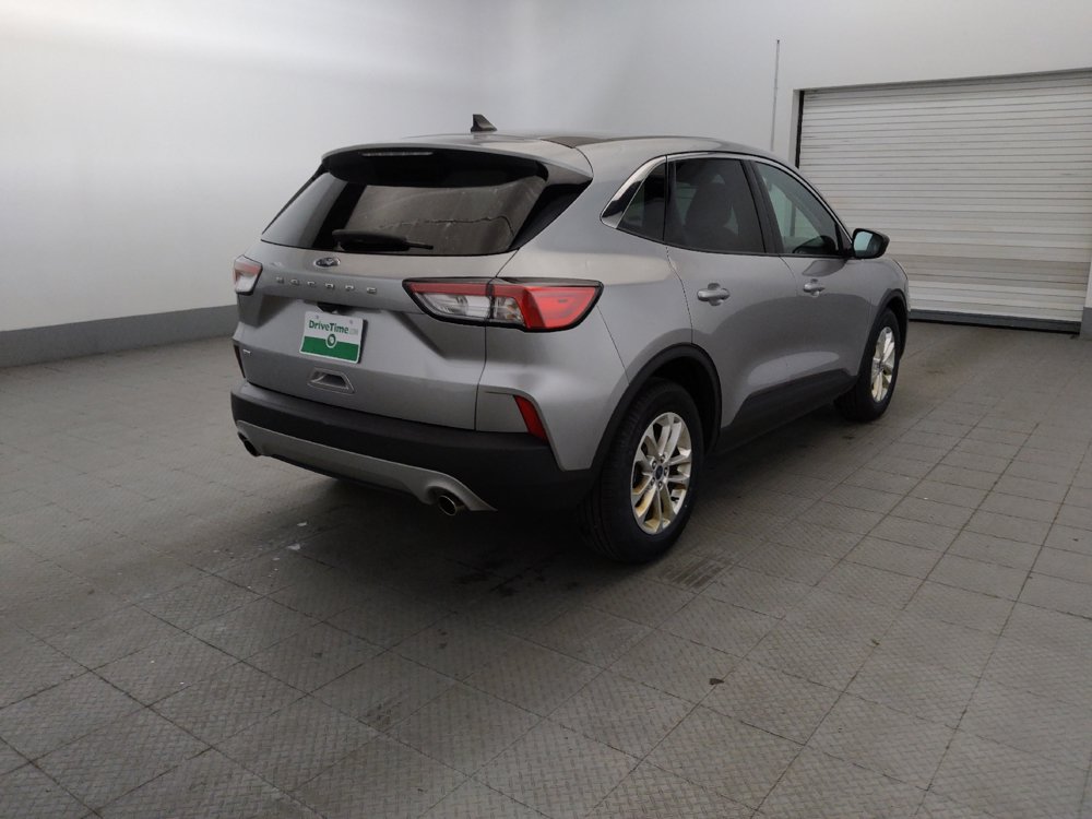 Used 2022 Ford Escape SE FWD image 9
