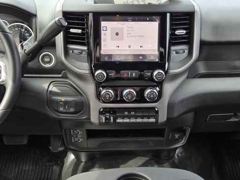 New 2026 RAM 2500 Tradesman AWD/4WD image 19