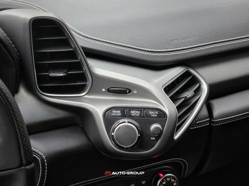 Used 2015 Ferrari 458 Italia Coupe RWD image 30