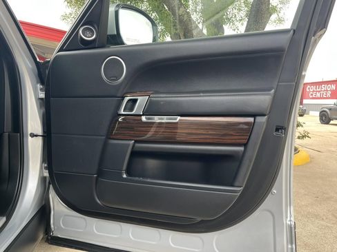 Used 2016 Land Rover Range Rover Supercharged AWD/4WD image 34
