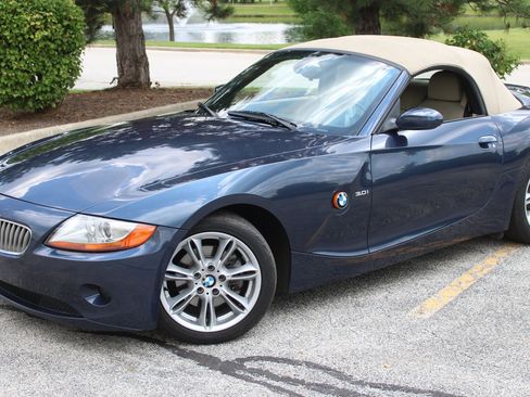 Used 2004 BMW Z4 3.0i RWD image 21
