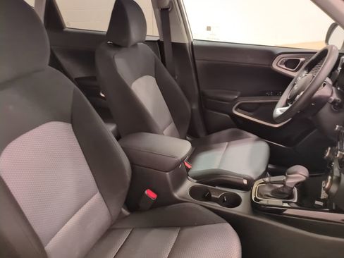 Certified 2023 Kia Soul S image 11