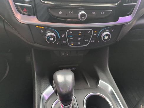 Used 2021 Chevrolet Traverse Premier w/ LPO, Floor Liner Package image 12