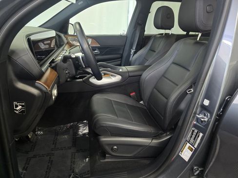 Used 2024 Mercedes-Benz GLS 450 GLS 450 image 13