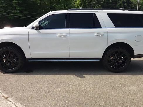 Used 2022 Ford Expedition Max XLT RWD image 12