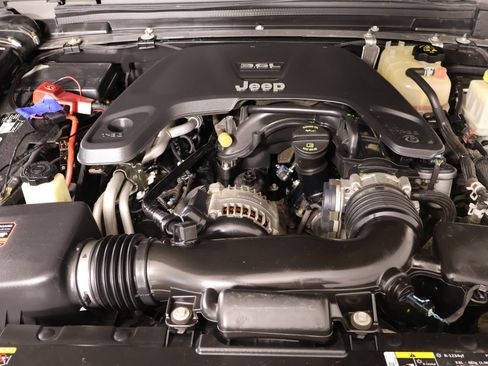 Used 2020 Jeep Gladiator Rubicon AWD/4WD image 19
