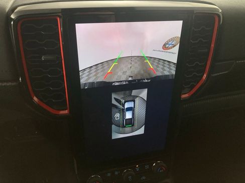 New 2025 Ford Ranger Raptor image 5