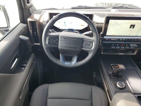 New 2025 GMC Hummer EV 2X image 15