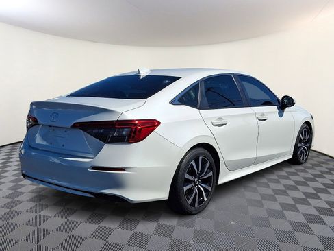 Used 2023 Honda Civic EX image 7