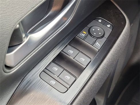 New 2026 Nissan Kicks SV w/ SV Premium Package image 20