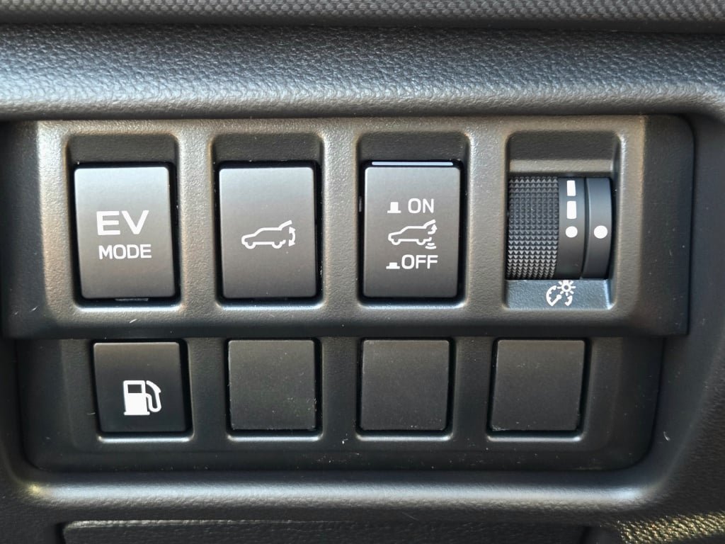 New 2026 Subaru Forester Touring AWD/4WD image 38