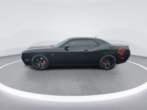 Used 2022 Dodge Challenger SRT Hellcat w/ Plus Package image 5