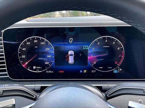 Used 2025 Mercedes-Benz GLE 350 4MATIC image 25