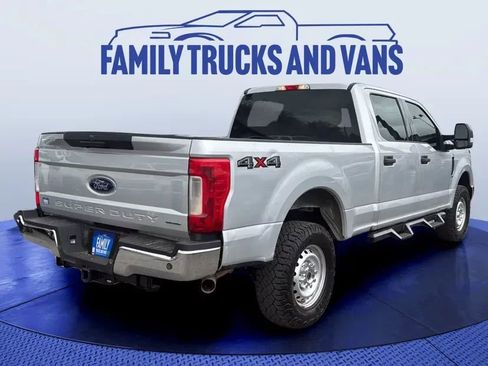Used 2019 Ford F250 XLT w/ XLT Value Package AWD/4WD image 5