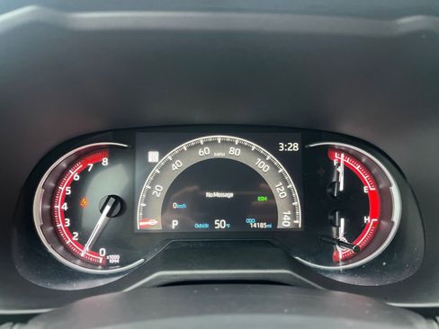 Used 2025 Toyota RAV4 XLE image 42