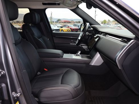 Used 2025 Land Rover Range Rover Autobiography AWD/4WD image 31