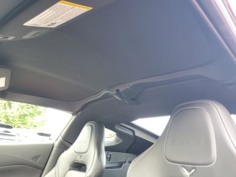 Used 2015 Chevrolet Corvette Z06 w/ 2LZ Preferred Equipment Group image 11