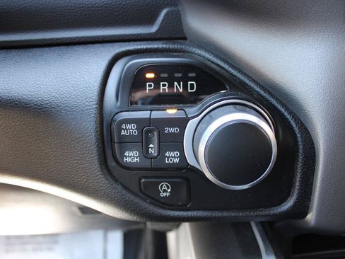 Used 2022 RAM 1500 Big Horn AWD/4WD image 24