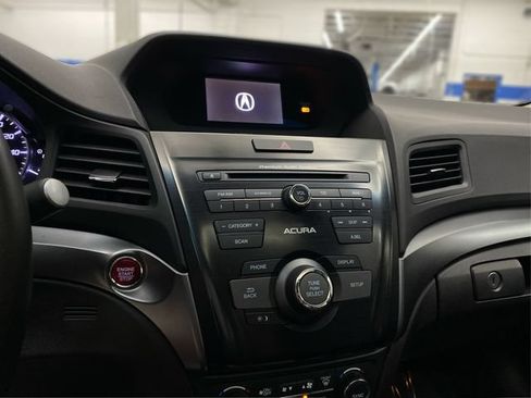 Used 2015 Acura ILX w/ Premium Package FWD image 31