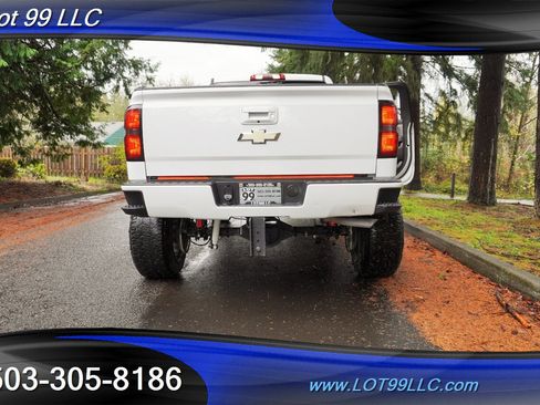 Used 2018 Chevrolet Silverado 1500 Custom w/ Custom Value Package image 27