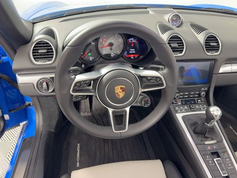 Used 2025 Porsche 718 Boxster S image 27
