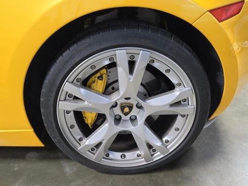 Used 2004 Lamborghini Gallardo AWD/4WD image 10