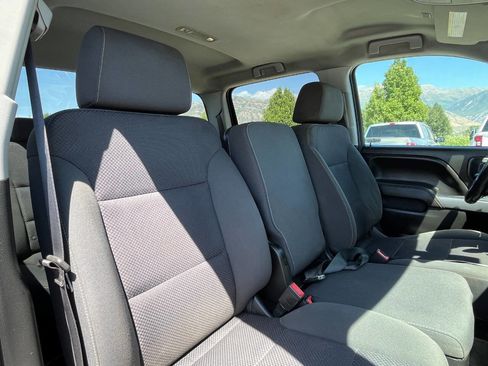 Used 2018 Chevrolet Silverado 3500 LT image 13