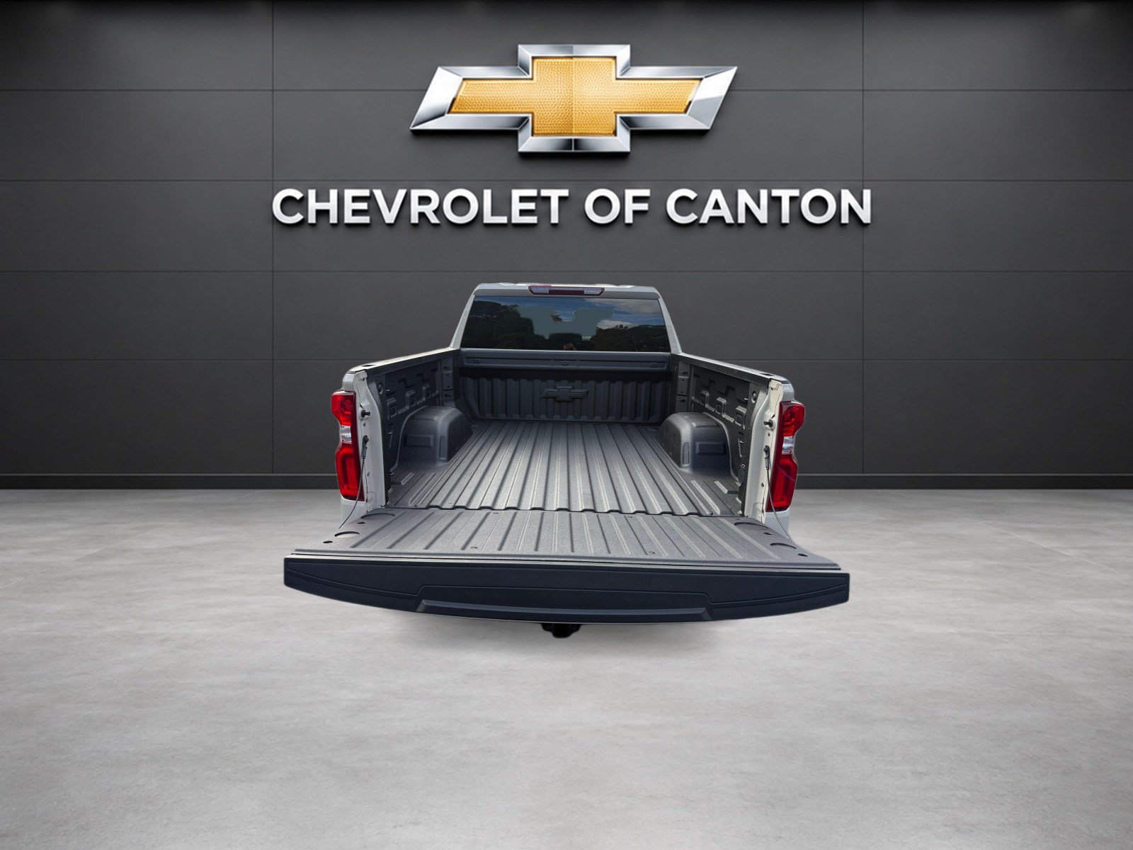 New 2026 Chevrolet Silverado 1500 RST w/ RST Select Package AWD/4WD image 17