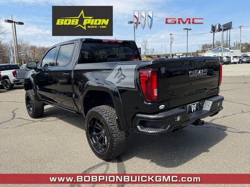New 2026 GMC Sierra 1500 AT4 w/ AT4 Premium Package AWD/4WD image 3