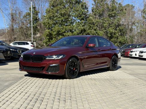Certified 2023 BMW 530e w/ M Sport Package image 2