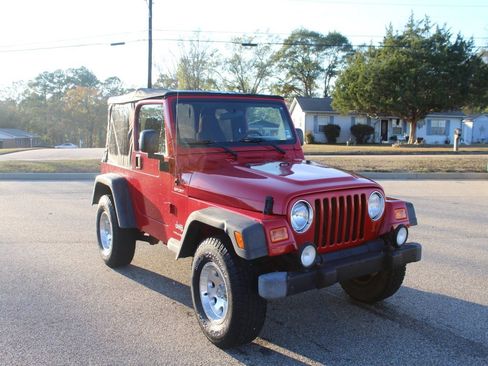 Used 2004 Jeep Wrangler Sport w/ 30" Tire & Wheel Group image 2