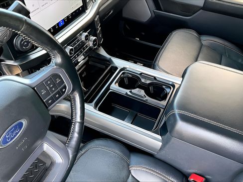 Used 2023 Ford F350 Lariat w/ Lariat Ultimate Package AWD/4WD image 15