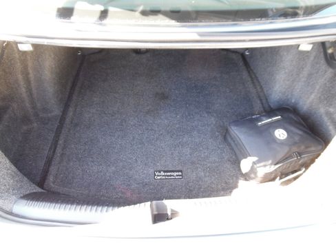 Used 2017 Volkswagen Jetta S image 23