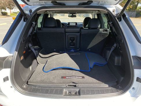 Used 2023 Mitsubishi Outlander SE image 26