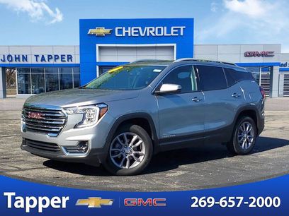 Used 2024 GMC Terrain SLT w/ LPO, Floor Liner Package