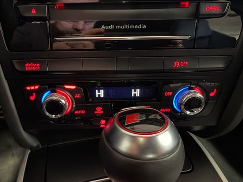 Used 2014 Audi S4 Premium Plus image 9