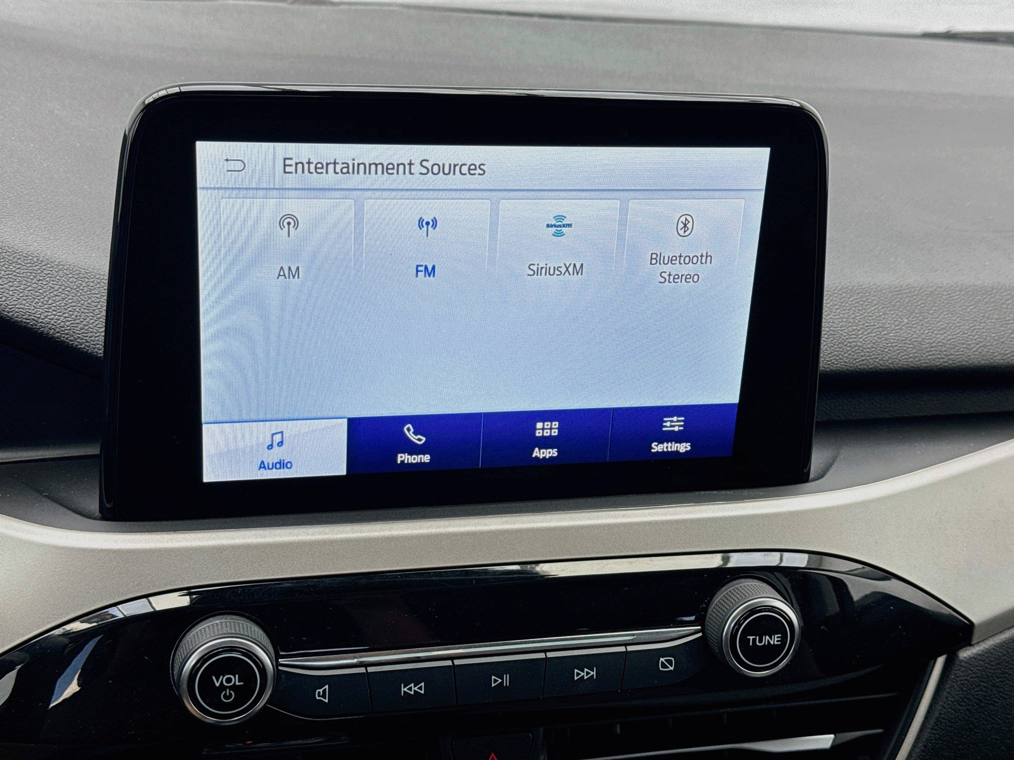 Used 2021 Ford Escape SE w/ SE Sport Appearance Package FWD image 11