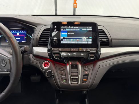 Used 2023 Honda Odyssey Sport image 33