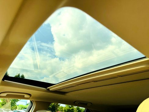 Used 2012 Mercedes-Benz ML 350 4MATIC image 15