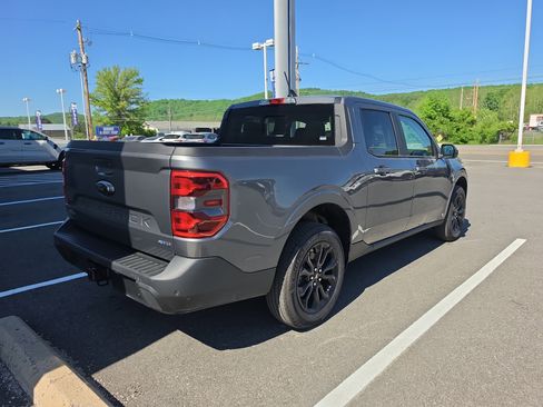 Used 2024 Ford Maverick Lariat w/ Black Appearance Package AWD/4WD image 3