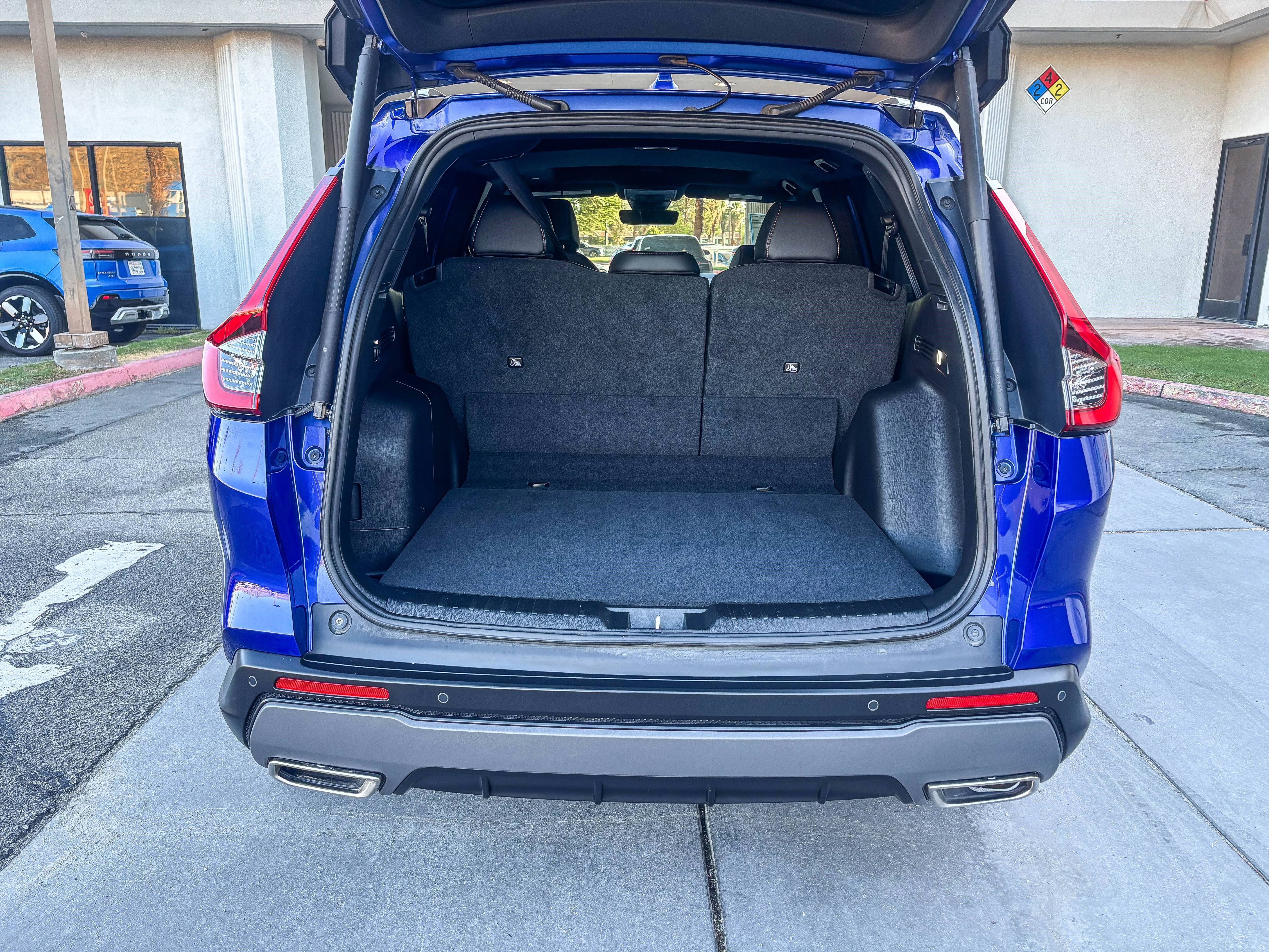 Used 2025 Honda CR-V Sport-L image 13