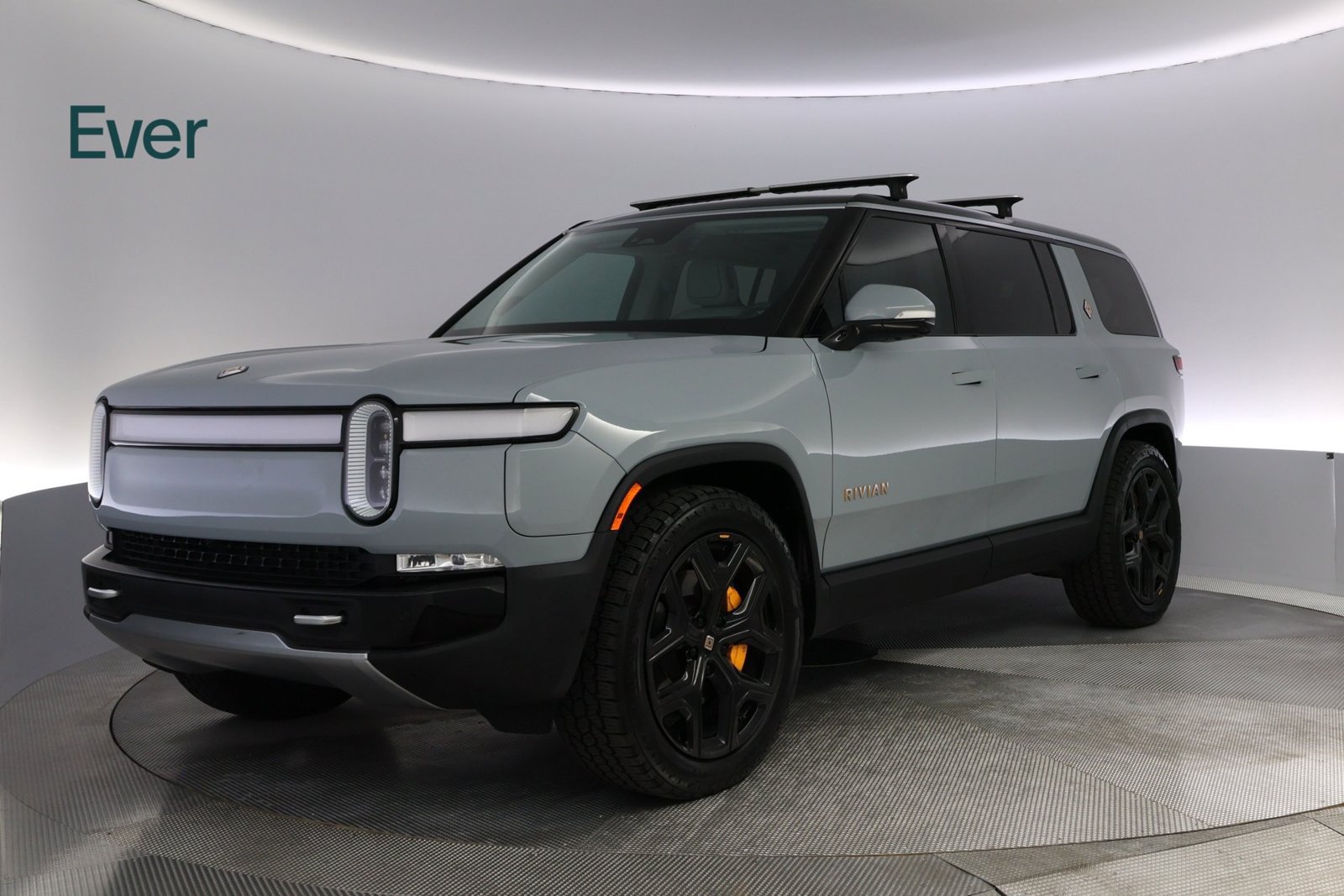 Used 2023 Rivian R1S Adventure Quad AWD/4WD image 2