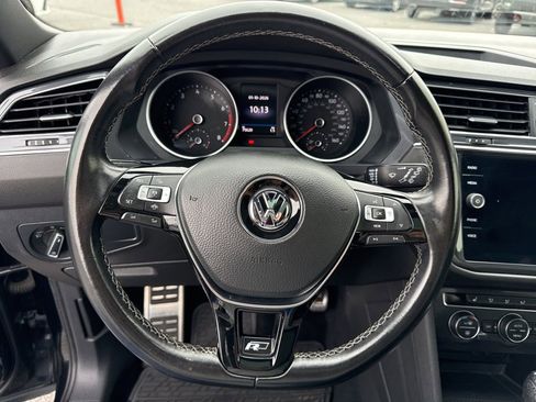Used 2021 Volkswagen Tiguan SE R-Line image 33