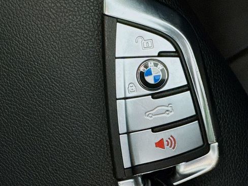 Used 2019 BMW X3 sDrive30i w/ Premium Package RWD image 40