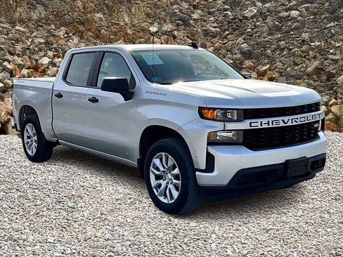Used 2021 Chevrolet Silverado 1500 Custom image 10