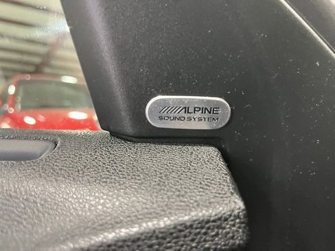 Used 2023 Dodge Charger SXT image 19